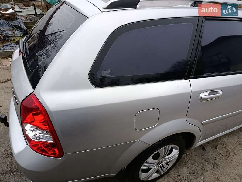 Универсал Chevrolet Lacetti 2006 в Киеве фото 4 Универсал Chevrolet Lacetti 2006 в Киеве