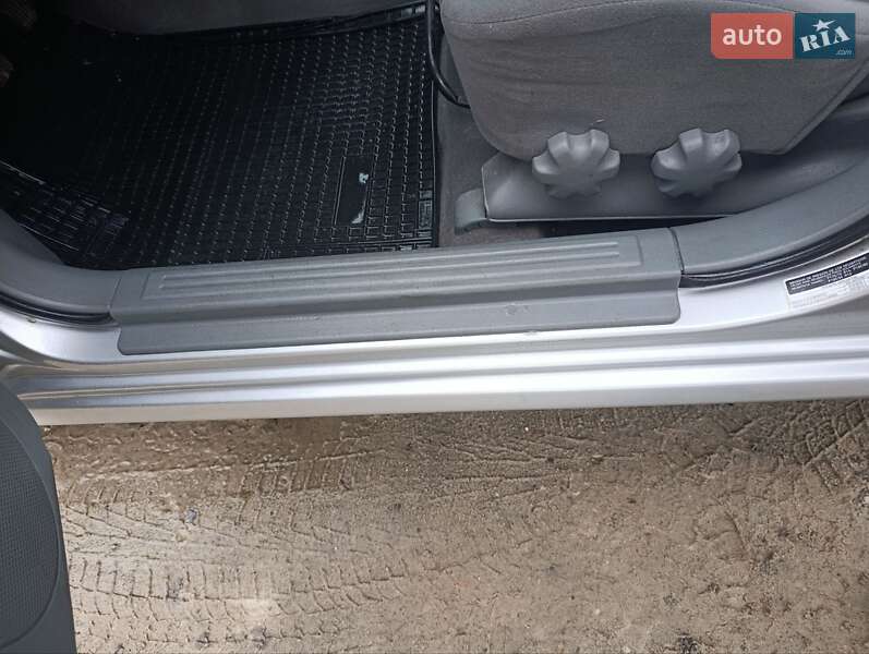 Универсал Chevrolet Lacetti 2006 в Киеве фото 26 Универсал Chevrolet Lacetti 2006 в Киеве