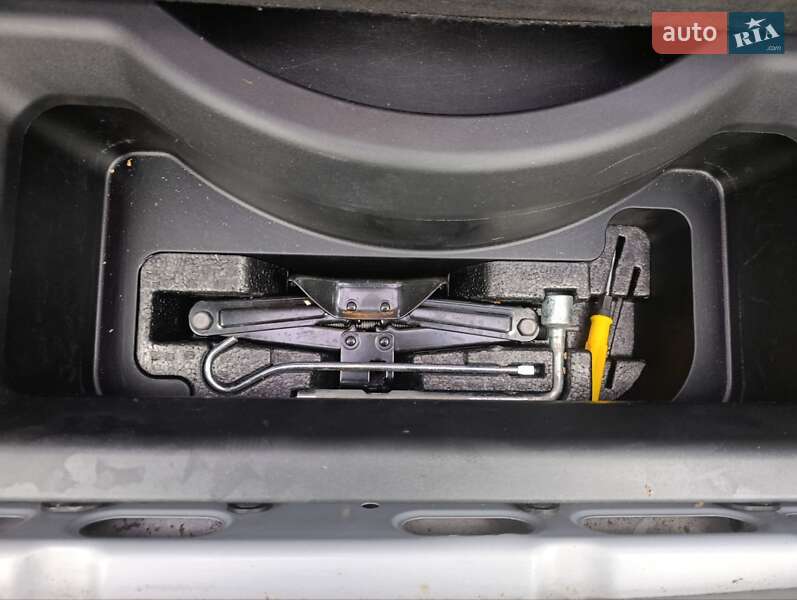 Универсал Chevrolet Lacetti 2006 в Киеве фото 38 Универсал Chevrolet Lacetti 2006 в Киеве