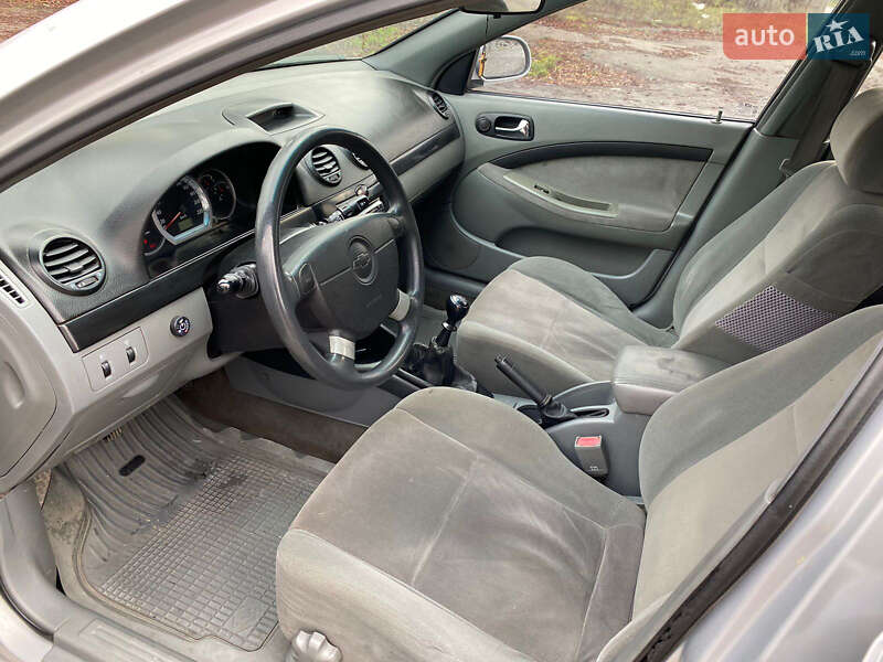 Универсал Chevrolet Lacetti 2007 в Киеве фото 9 Универсал Chevrolet Lacetti 2007 в Киеве