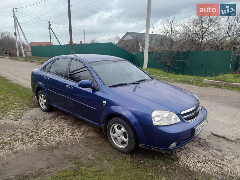 Седан Chevrolet Lacetti 2004 в Первомайске