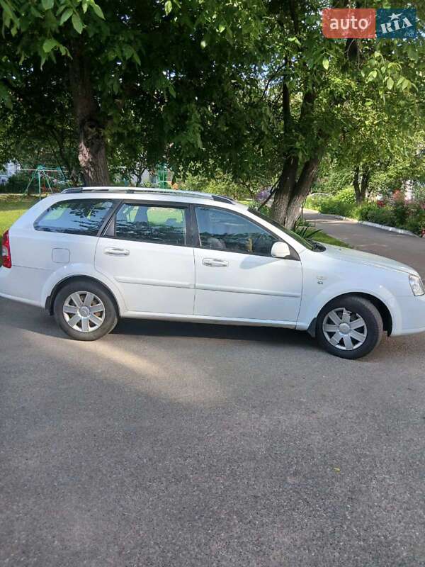 Седан Chevrolet Lacetti 2012 в Боярке