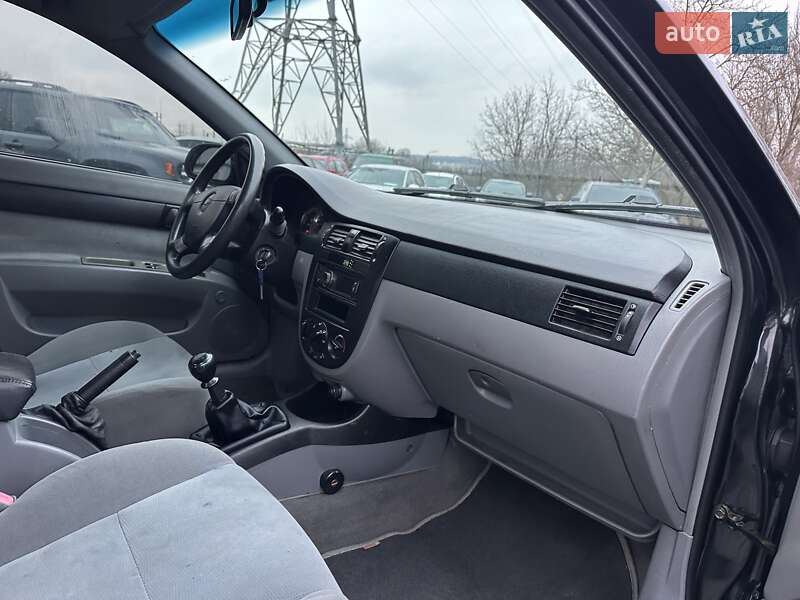 Седан Chevrolet Lacetti 2005 в Хмельницком фото 39 Седан Chevrolet Lacetti 2005 в Хмельницком