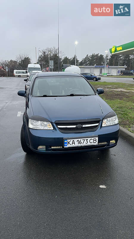 Седан Chevrolet Lacetti 2008 в Киеве