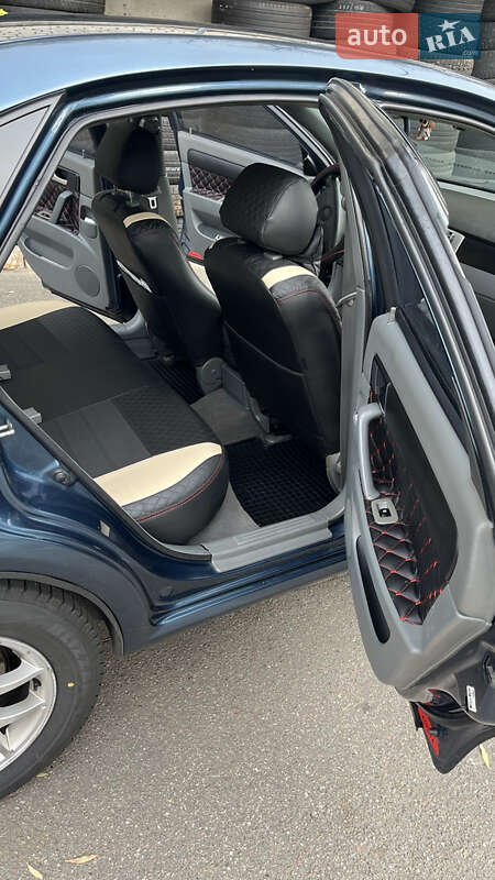 Седан Chevrolet Lacetti 2008 в Киеве