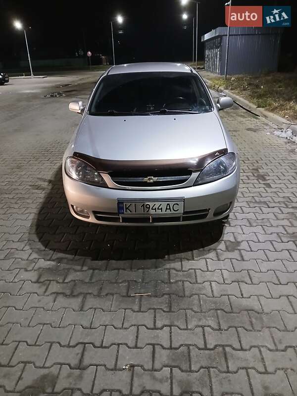 Хэтчбек Chevrolet Lacetti 2006 в Киеве
