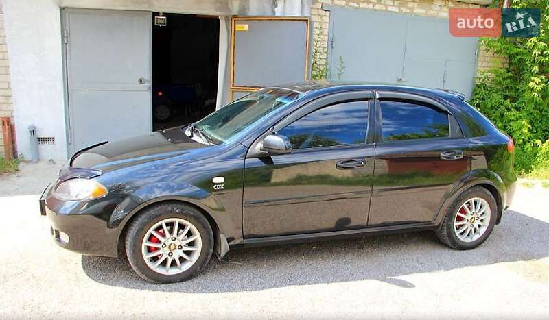 Хэтчбек Chevrolet Lacetti 2006 в Балаклее