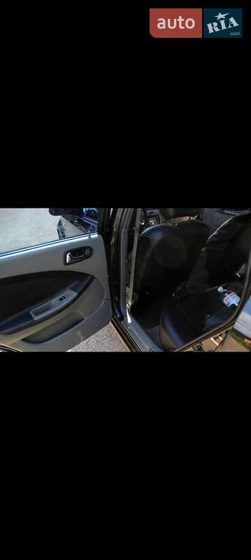 Хэтчбек Chevrolet Lacetti 2006 в Балаклее