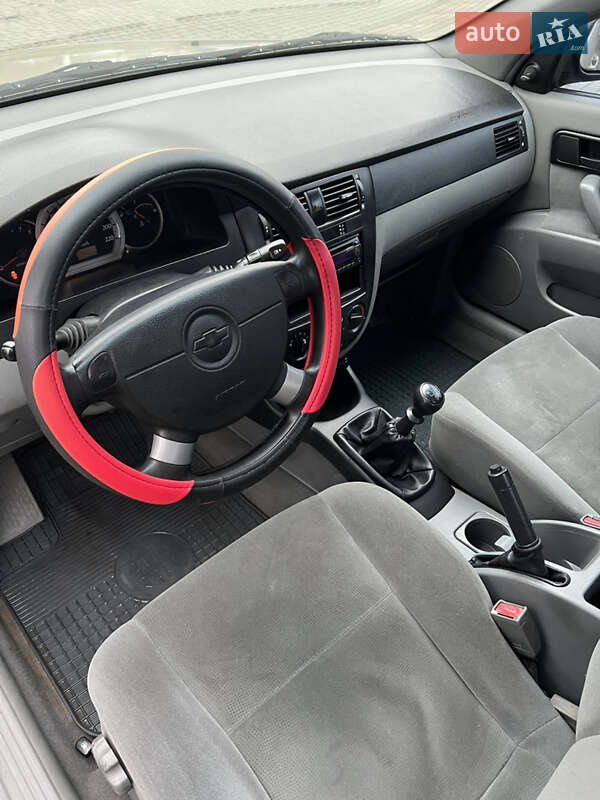 Седан Chevrolet Lacetti 2005 в Львове фото 18 Седан Chevrolet Lacetti 2005 в Львове