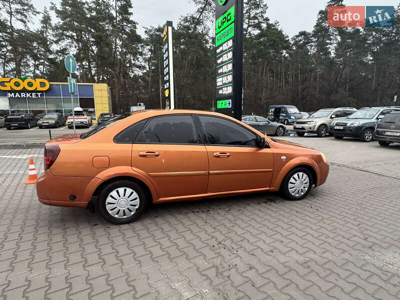 Седан Chevrolet Lacetti 2007 в Киеве