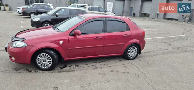 Хэтчбек Chevrolet Lacetti 2011 в Черкассах
