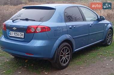 Хэтчбек Chevrolet Lacetti 2008 в Первомайске