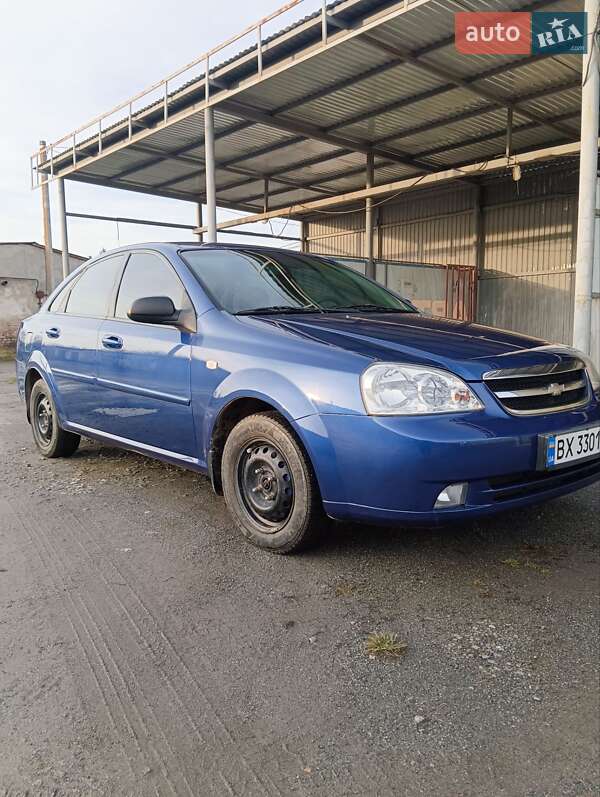 Седан Chevrolet Lacetti 2008 в Шепетівці