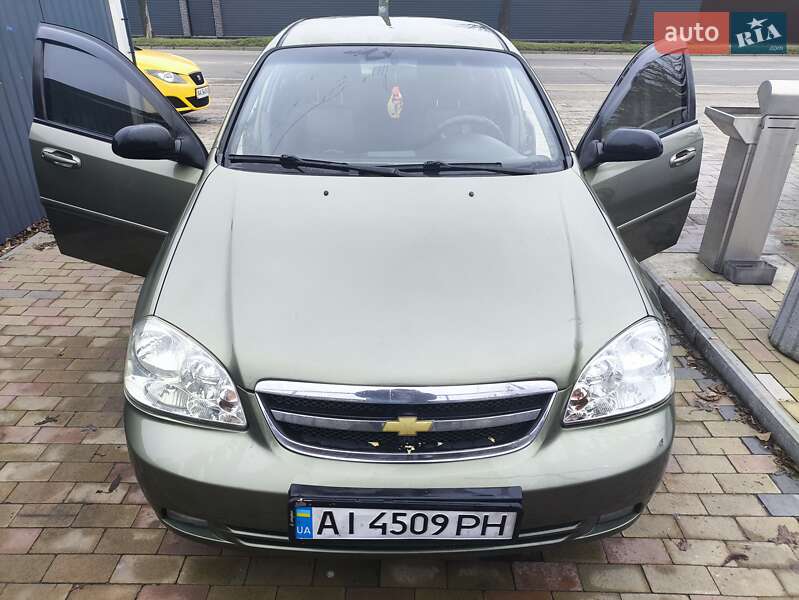 Chevrolet Lacetti 2004