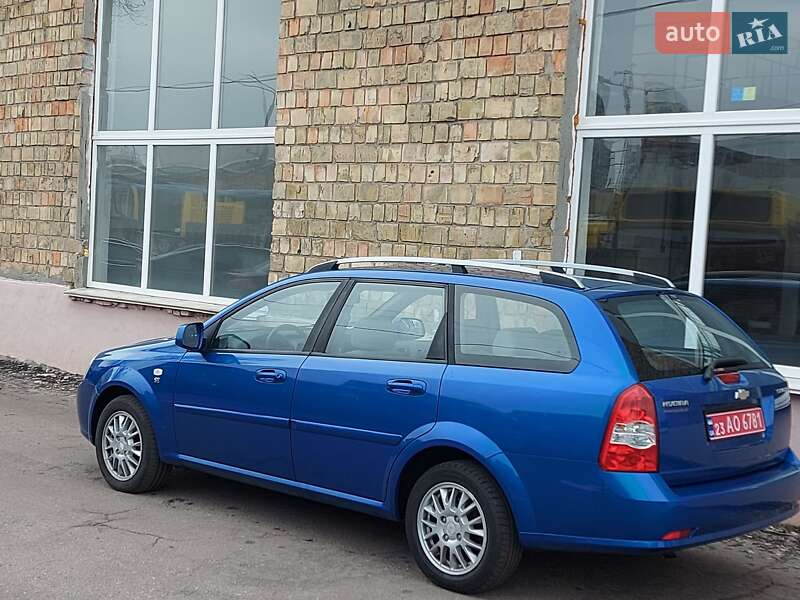 Універсал Chevrolet Lacetti 2010 в Києві