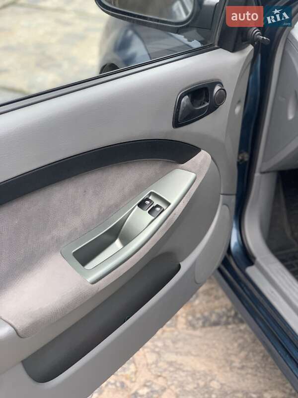 Хэтчбек Chevrolet Lacetti 2007 в Черкассах