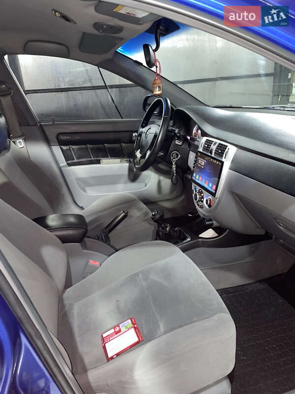 Седан Chevrolet Lacetti 2006 в Києві