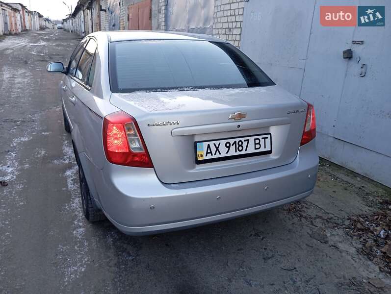 Седан Chevrolet Lacetti 2004 в Харкові
