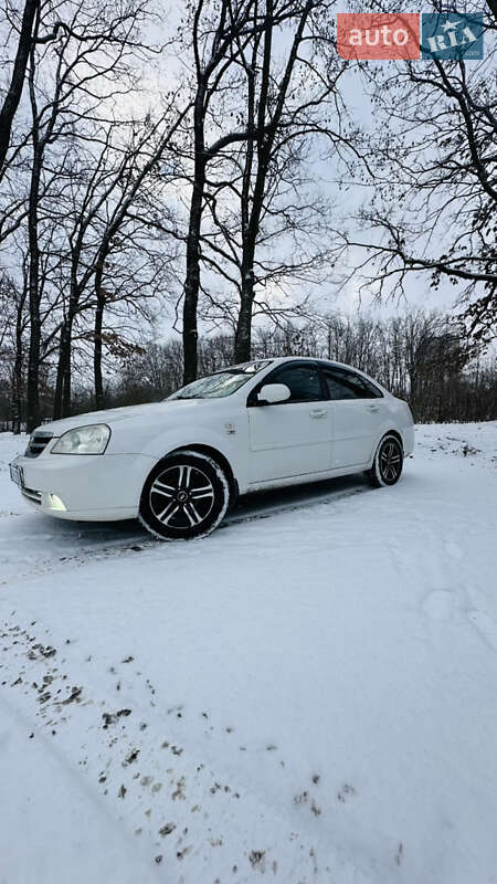 Седан Chevrolet Lacetti 2005 в Львове фото 3 Седан Chevrolet Lacetti 2005 в Львове