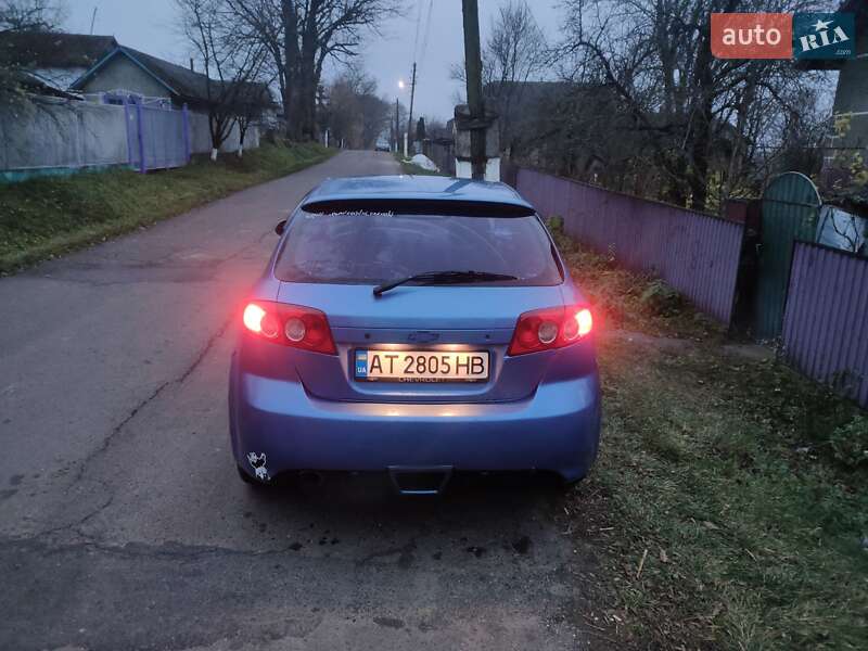 Хэтчбек Chevrolet Lacetti 2005 в Тлумаче