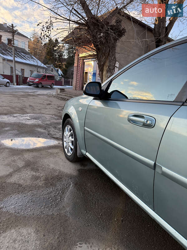 Седан Chevrolet Lacetti 2005 в Черновцах фото 39 Седан Chevrolet Lacetti 2005 в Черновцах