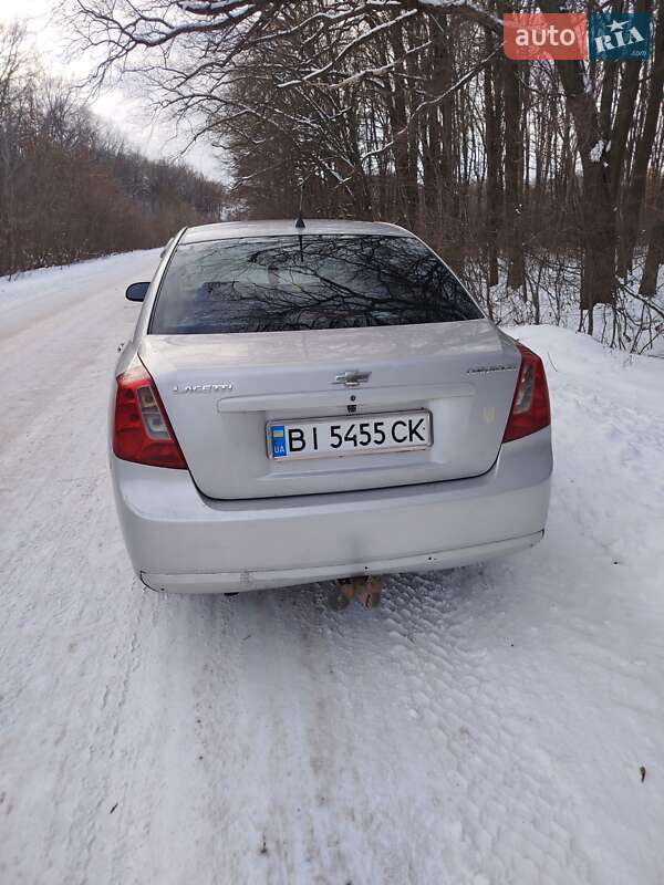 Седан Chevrolet Lacetti 2005 в Гадяче