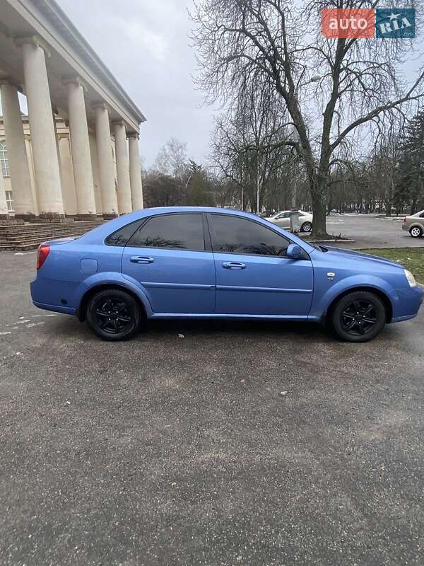 Седан Chevrolet Lacetti 2005 в Никополе фото 2 Седан Chevrolet Lacetti 2005 в Никополе