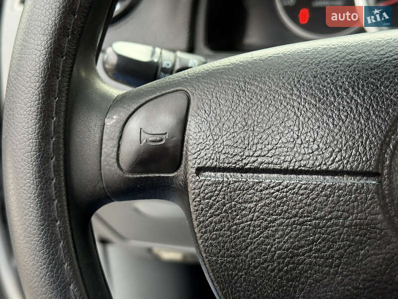 Хетчбек Chevrolet Lacetti 2004 в Дніпрі