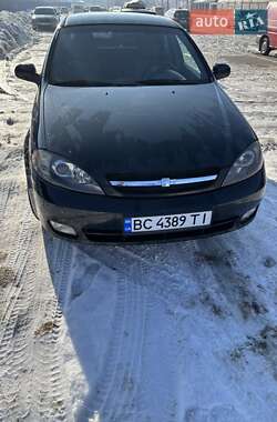 Хэтчбек Chevrolet Lacetti 2008 в Калуше