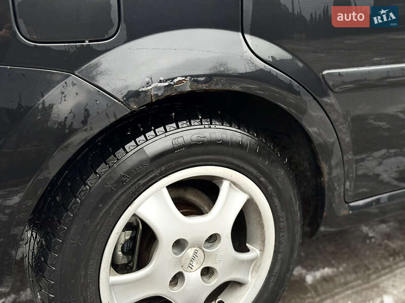 Хэтчбек Chevrolet Lacetti 2005 в Запорожье