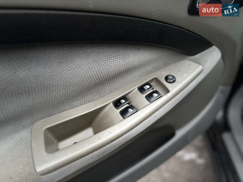 Хэтчбек Chevrolet Lacetti 2005 в Запорожье