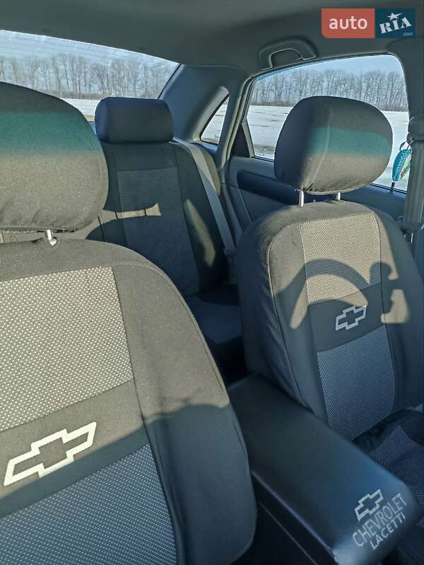 Седан Chevrolet Lacetti 2005 в Лубнах