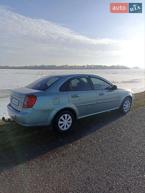 Седан Chevrolet Lacetti 2005 в Лубнах