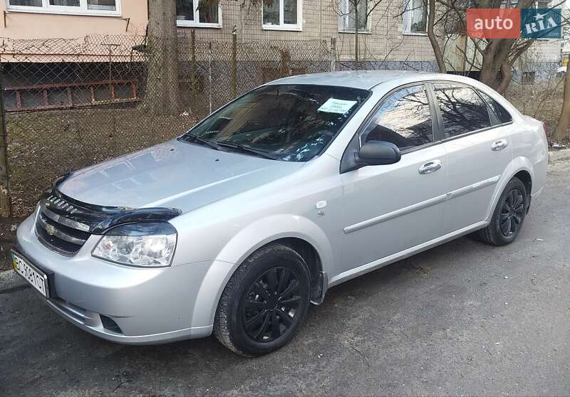 Седан Chevrolet Lacetti 2008 в Львові