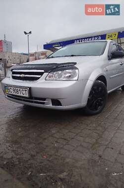 Седан Chevrolet Lacetti 2008 в Львове