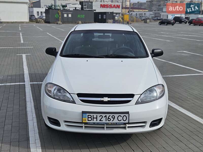 Хэтчбек Chevrolet Lacetti 2006 в Одессе фото 2 Хэтчбек Chevrolet Lacetti 2006 в Одессе