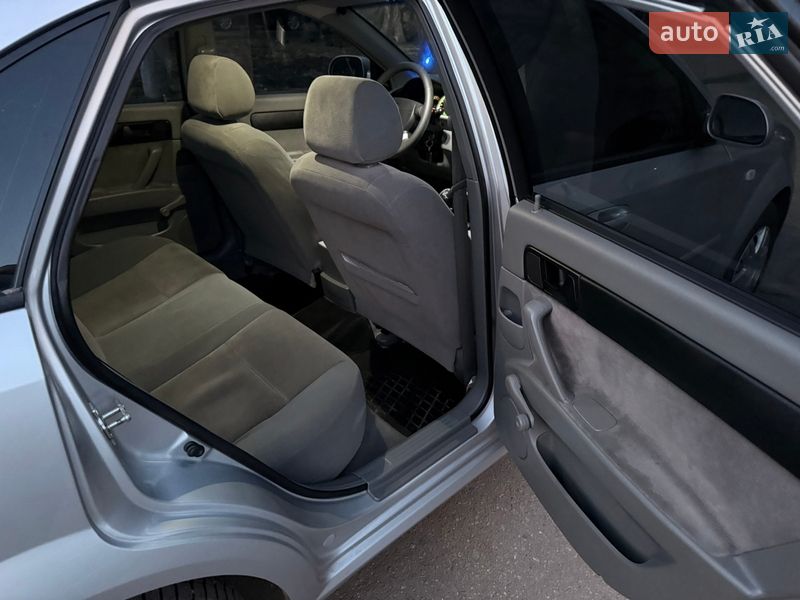 Седан Chevrolet Lacetti 2008 в Кривом Роге фото 11 Седан Chevrolet Lacetti 2008 в Кривом Роге