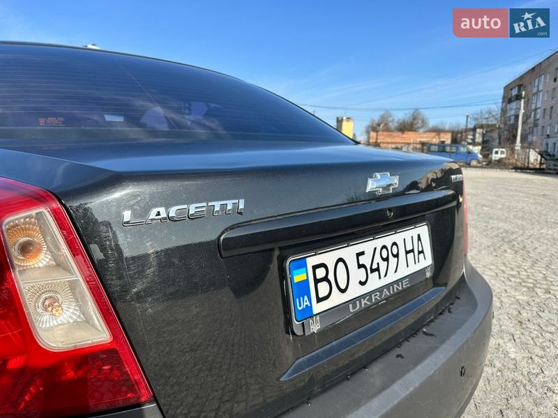 Седан Chevrolet Lacetti 2005 в Кременце
