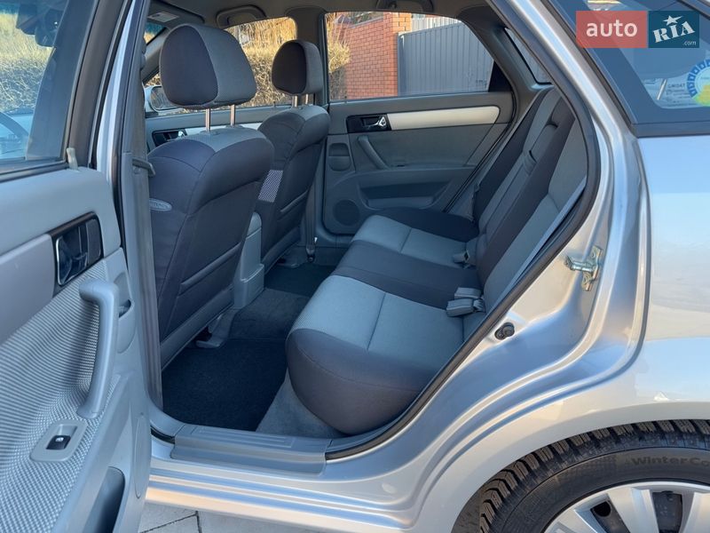 Седан Chevrolet Lacetti 2008 в Харькове