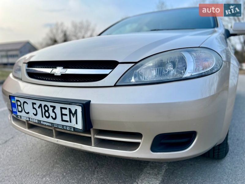 Хэтчбек Chevrolet Lacetti 2011 в Львове