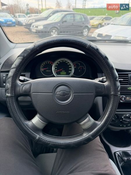 Седан Chevrolet Lacetti 2005 в Чернигове