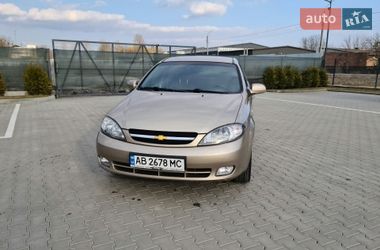 Хэтчбек Chevrolet Lacetti 2008 в Виннице