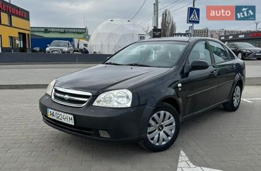 Седан Chevrolet Lacetti 2008 в Киеве