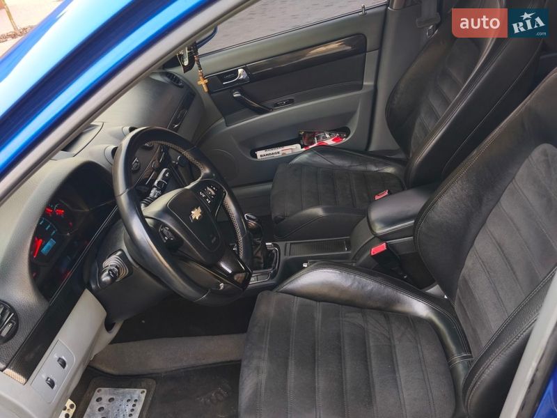 Универсал Chevrolet Lacetti 2006 в Вишневом