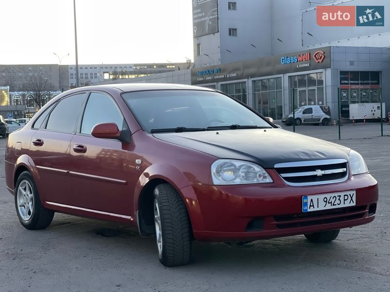 Седан Chevrolet Lacetti 2004 в Києві