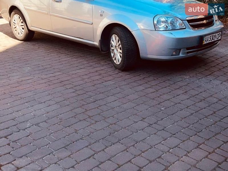 Седан Chevrolet Lacetti 2007 в Киеве