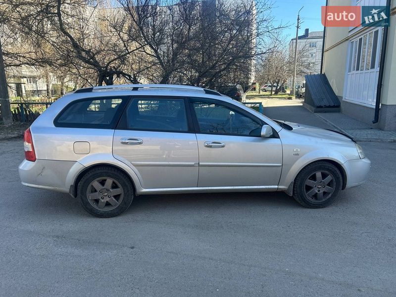 Универсал Chevrolet Lacetti 2005 в Буче фото 3 Универсал Chevrolet Lacetti 2005 в Буче