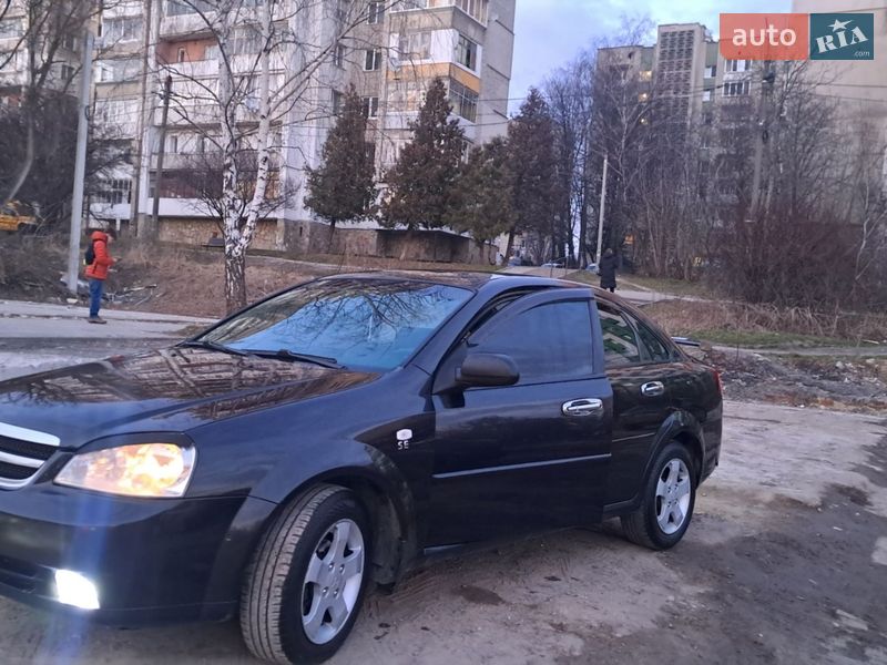 Седан Chevrolet Lacetti 2008 в Львові