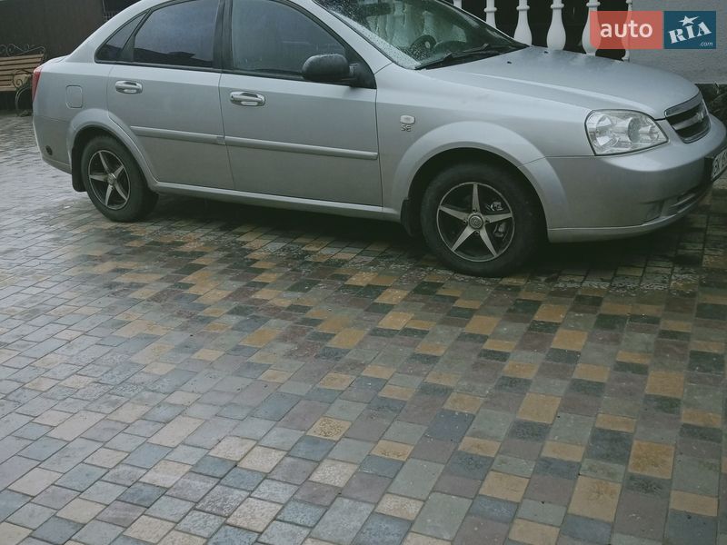 Седан Chevrolet Lacetti 2006 в Дубно