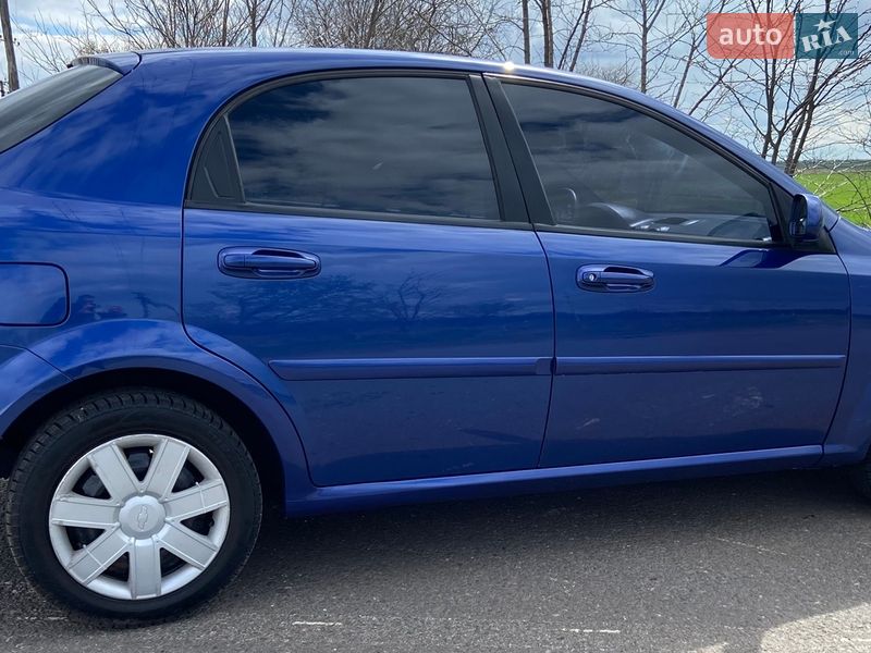 Хэтчбек Chevrolet Lacetti 2006 в Новом Буге фото 8 Хэтчбек Chevrolet Lacetti 2006 в Новом Буге